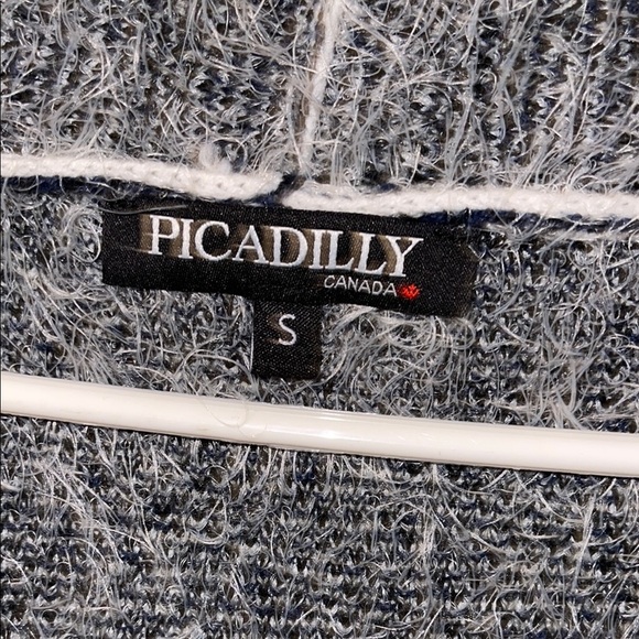 🌹Piccadilly Fuzzy Black Warm Sweater - Picture 5 of 11